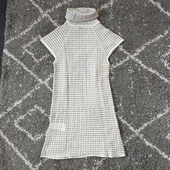 AX Turtle Neck Tunic sz:M - Picture 1 of 3
